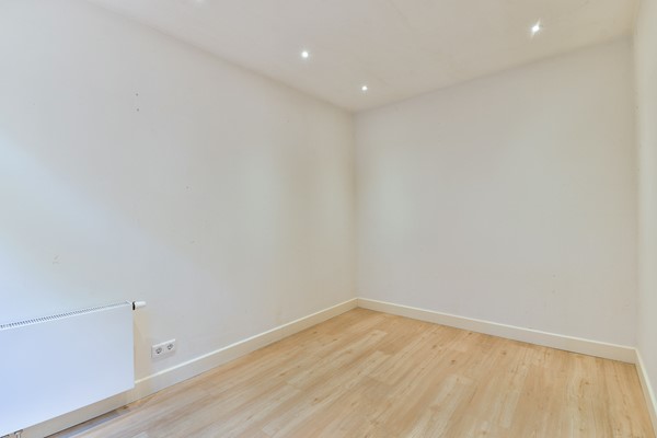 Photo - For sale: Pieter van der Doesstraat 40H, 1056 VH Amsterdam